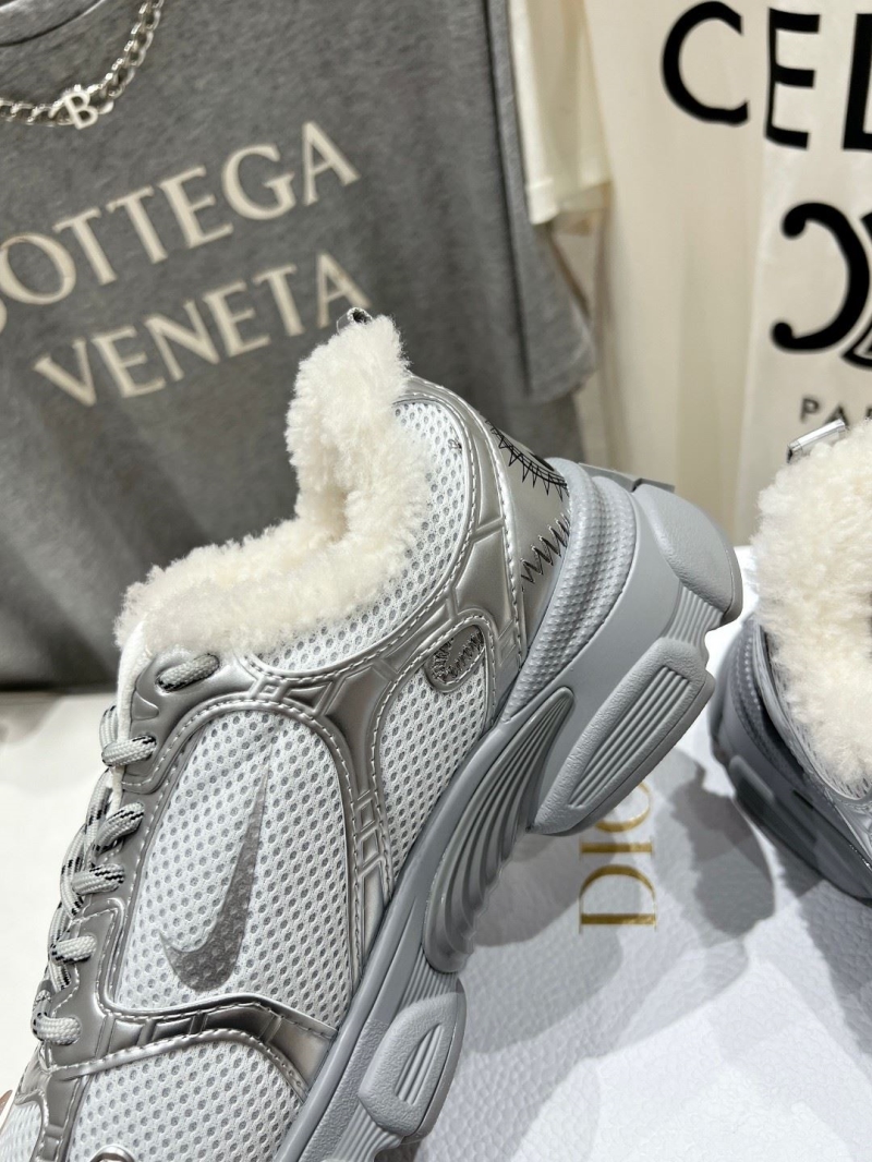 chr1st1an D10r sneakers